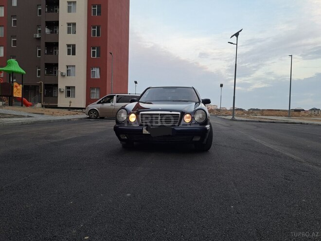 Mercedes E 220 1998, 505,456 km - 2.2 l - Şirvan