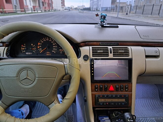 Mercedes E 220 1998, 505,456 km - 2.2 l - Şirvan