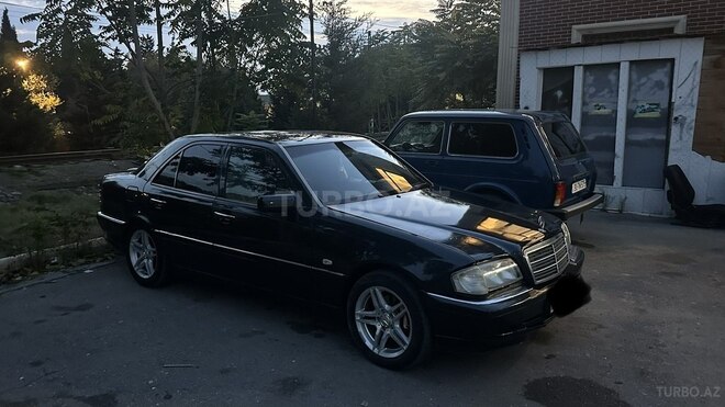 Mercedes C 180 1997, 289,628 km - 1.8 л - Bakı