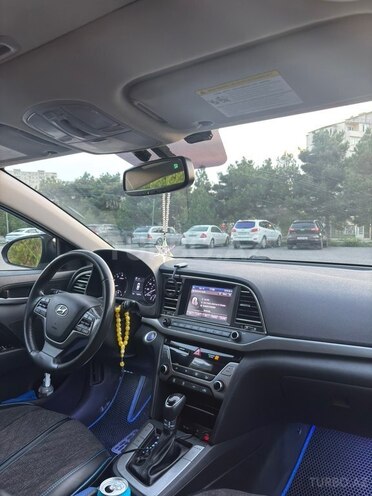 Hyundai Elantra 2017, 189,903 km - 2.0 l - Bakı