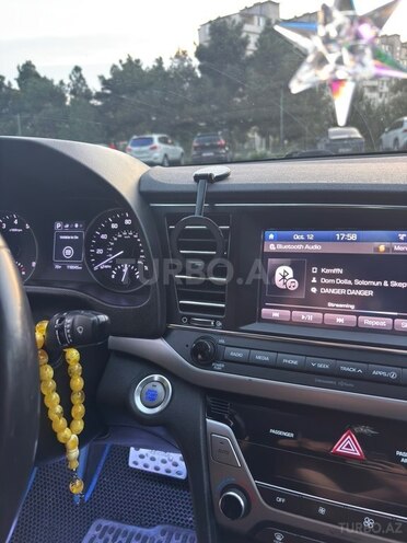 Hyundai Elantra 2017, 189,903 km - 2.0 l - Bakı