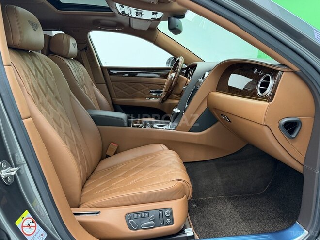 Bentley Flying Spur 2015, 52,300 km - 4.0 l - Bakı