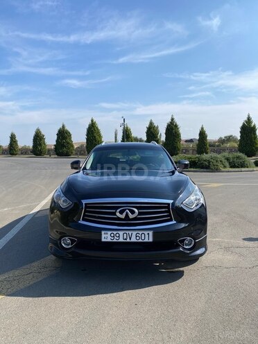 Infiniti  2013, 134,130 km - 3.7 l - Naftalan