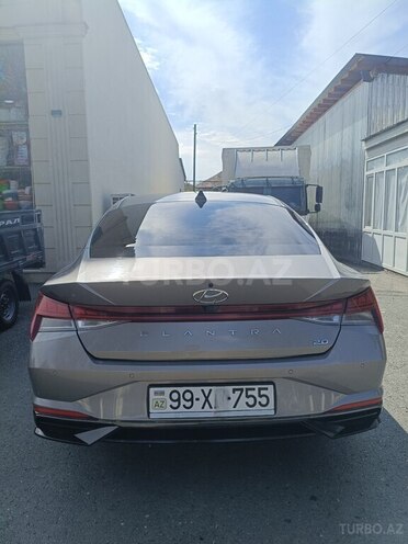 Hyundai Elantra 2021, 31,000 km - 2.0 l - Qəbələ