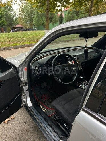 Mercedes C 200 1996, 268,202 km - 2.0 l - Masallı