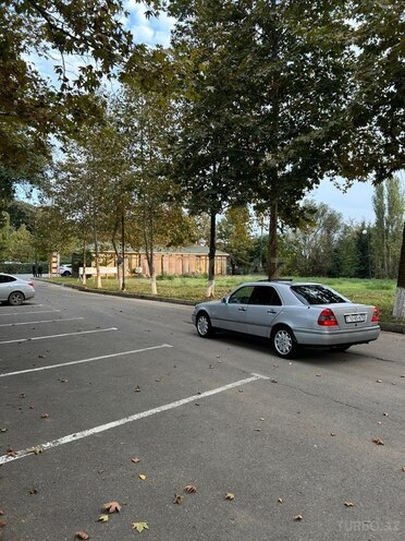 Mercedes C 200 1996, 268,202 km - 2.0 l - Masallı