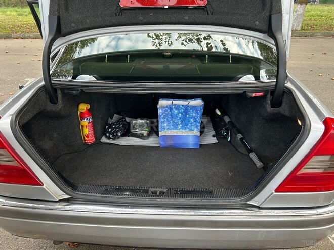 Mercedes C 200 1996, 268,202 km - 2.0 l - Masallı