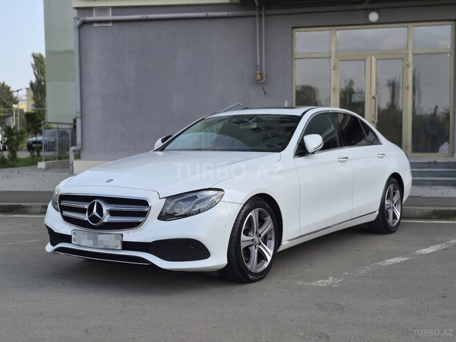 Mercedes E 220 d 2016, 189,600 km - 2.1 l - Bakı
