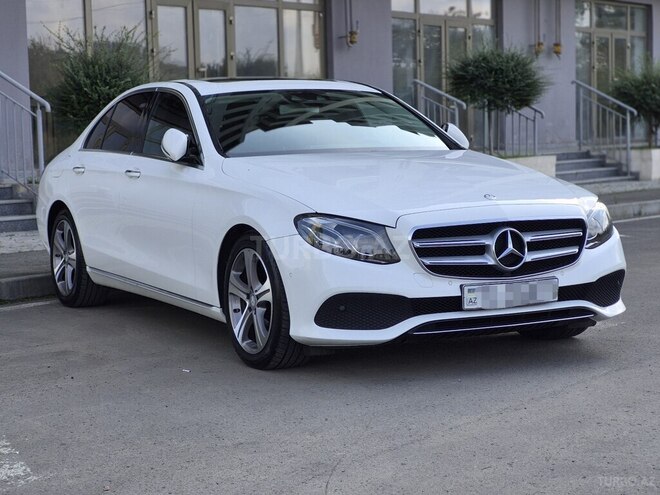 Mercedes E 220 d 2016, 189,600 km - 2.1 l - Bakı