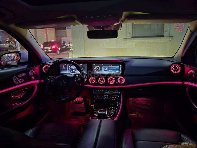 Mercedes E 220 d 2016, 189,600 km - 2.1 l - Bakı