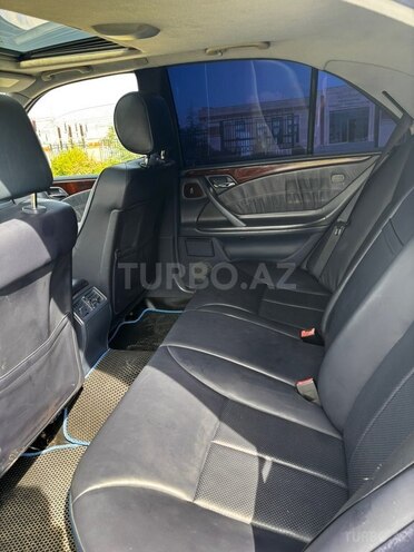 Mercedes E 240 2001, 195,698 km - 2.4 l - Masallı