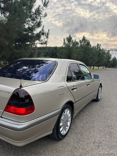 Mercedes C 230 1999, 271,000 km - 2.3 л - Masallı