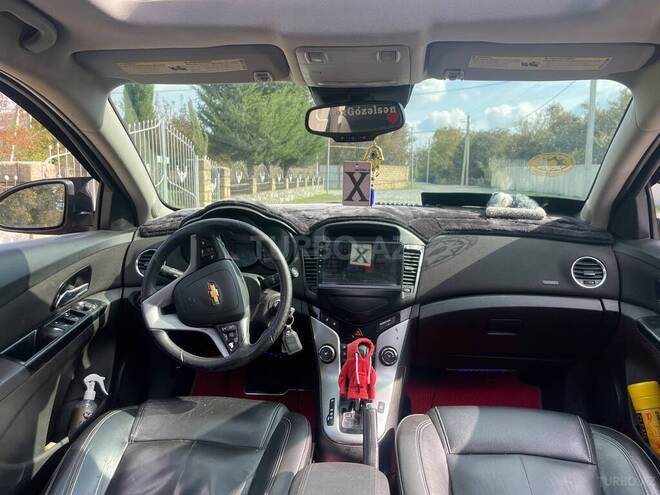 Chevrolet Cruze 2012, 311,345 km - 1.4 l - Oğuz