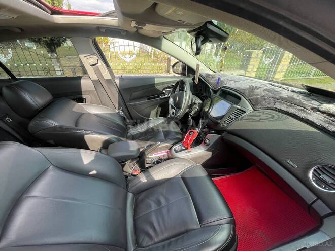 Chevrolet Cruze 2012, 311,345 km - 1.4 l - Oğuz