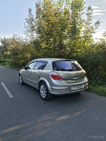 Opel Astra 2005, 310,000 km - 1.4 l - Zaqatala