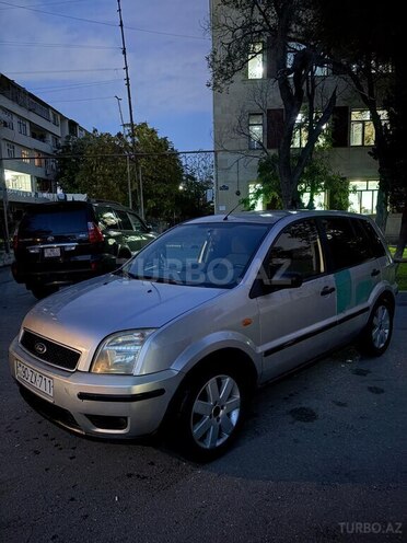 Ford Fusion 2004, 430,000 km - 1.6 l - Bakı