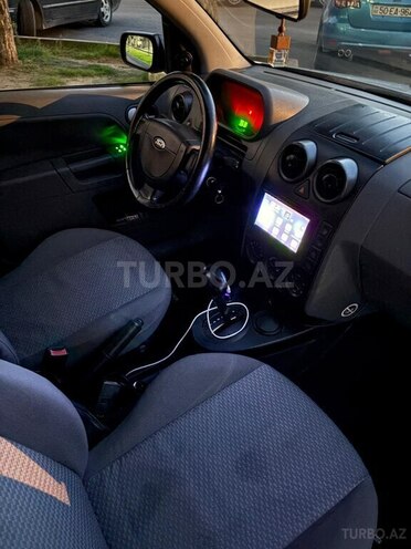 Ford Fusion 2004, 430,000 km - 1.6 l - Bakı