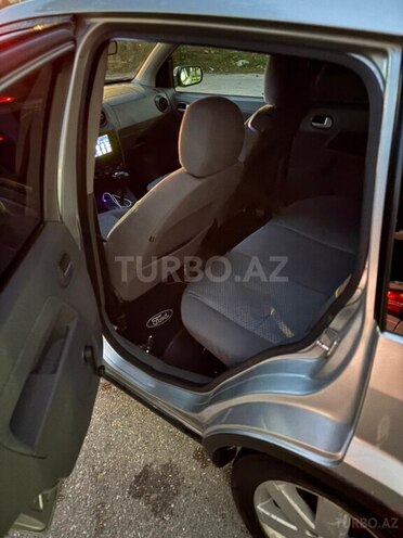 Ford Fusion 2004, 430,000 km - 1.6 l - Bakı