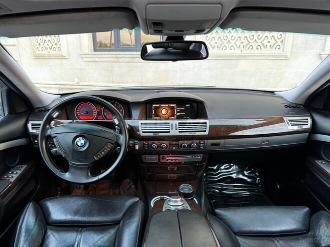 BMW 750 2006, 357,000 km - 4.8 l - Saatlı