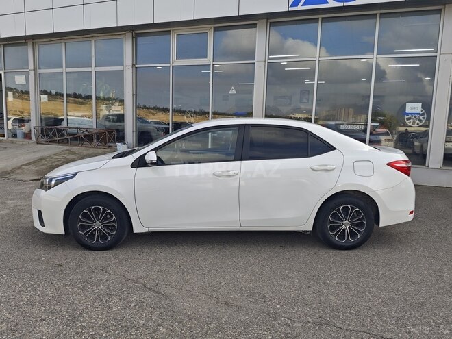 Toyota Corolla 2014, 210,000 km - 1.6 l - Bakı