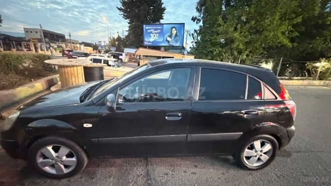 Kia Rio 2006, 528,000 km - 1.5 l - Gəncə