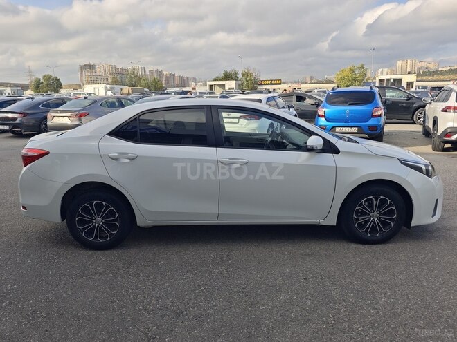 Toyota Corolla 2014, 210,000 km - 1.6 l - Bakı