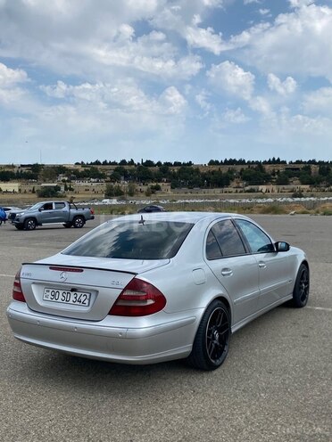 Mercedes E 320 2006, 300,000 km - 3.0 л - Bakı