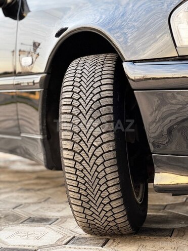 Mercedes C 220 2000, 318,000 km - 2.2 л - Saatlı