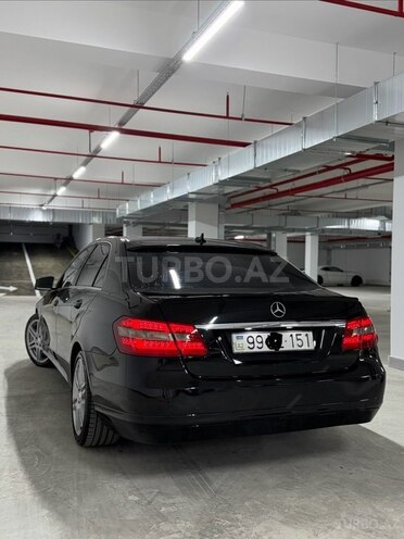 Mercedes E 250 2010, 234,766 km - 2.1 л - Bakı