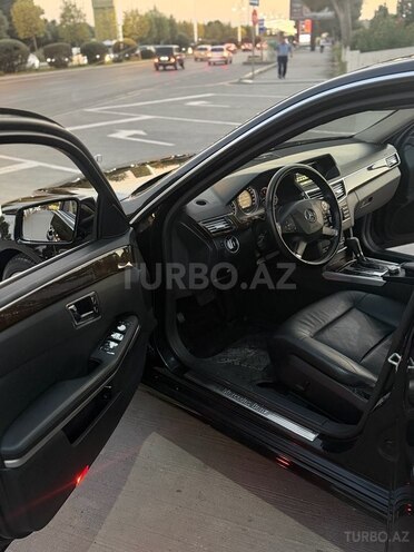 Mercedes E 250 2010, 234,766 km - 2.1 л - Bakı