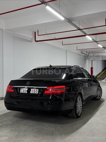 Mercedes E 250 2010, 234,766 km - 2.1 л - Bakı