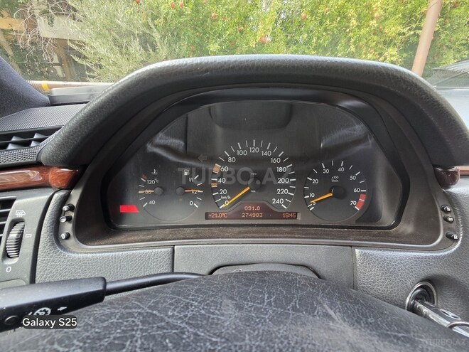 Mercedes E 240 1998, 275,000 km - 2.4 l - Bakı