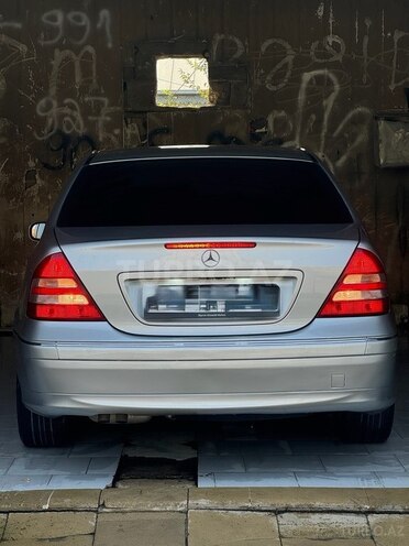 Mercedes  2004, 417,000 km - 2.6 л - Bakı