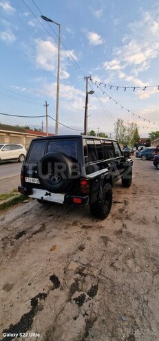 Nissan Patrol 1991, 358,098 km - 2.8 l - Quba