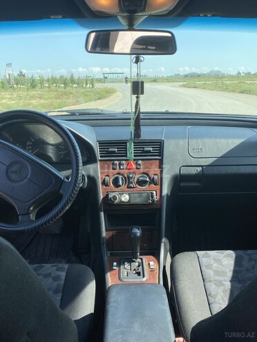 Mercedes C 180 1998, 404,000 km - 1.8 l - Bakı