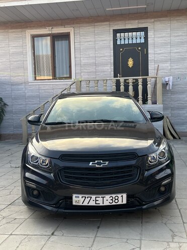 Chevrolet Cruze 2015, 300,000 km - 1.4 l - Sumqayıt