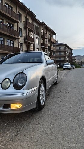 Mercedes E 240 1999, 453,950 km - 2.4 l - Ağstafa