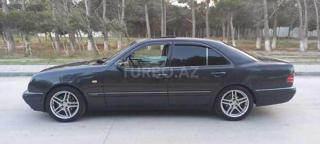 Mercedes E 230 1996, 304,000 km - 2.3 л - Sumqayıt