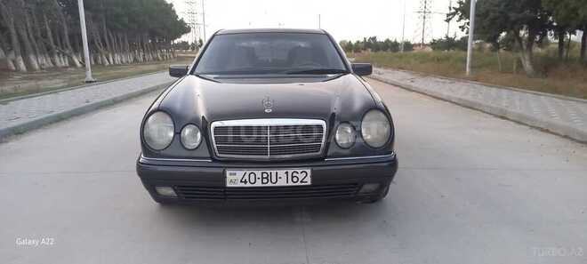 Mercedes E 230 1996, 304,000 km - 2.3 л - Sumqayıt