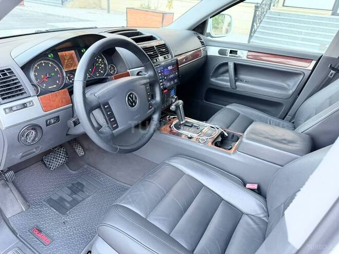 Volkswagen Touareg 2006, 290,000 km - 3.2 л - Bakı