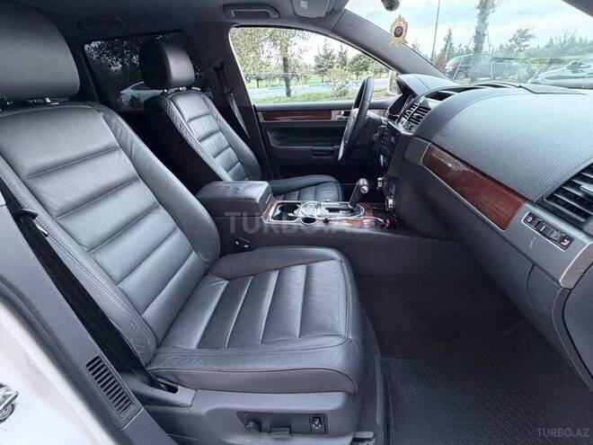 Volkswagen Touareg 2006, 290,000 km - 3.2 л - Bakı