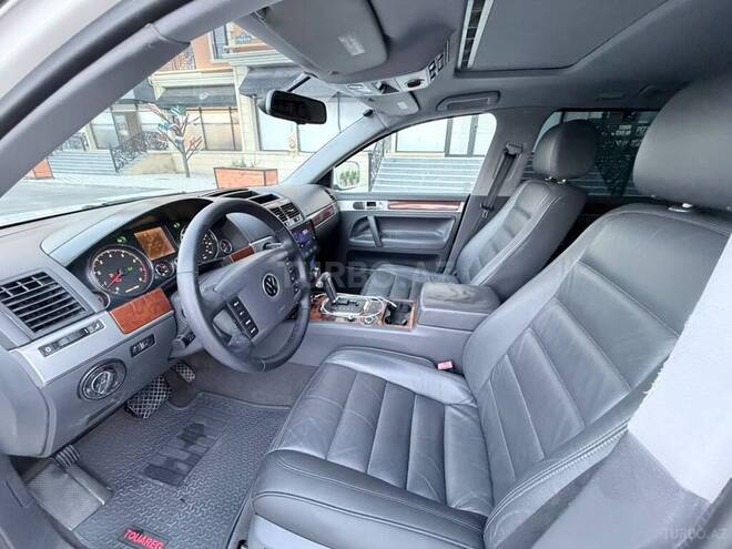 Volkswagen Touareg 2006, 290,000 km - 3.2 л - Bakı