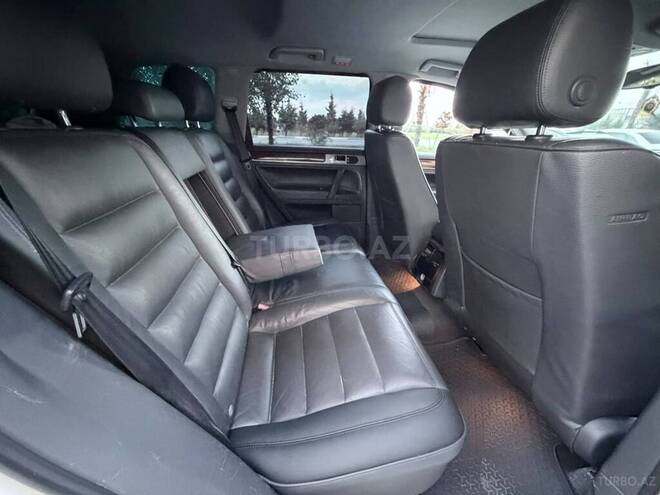 Volkswagen Touareg 2006, 290,000 km - 3.2 л - Bakı