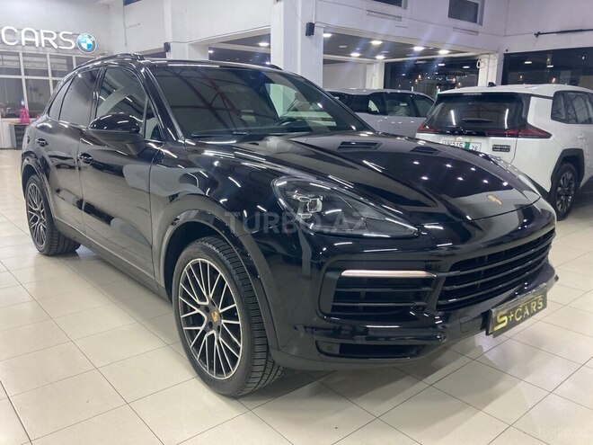 Porsche Cayenne 2018, 71,400 km - 3.0 l - Bakı