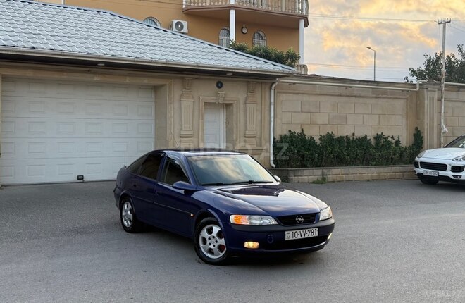 Opel Vectra 1998, 228,500 km - 2.0 л - Sumqayıt