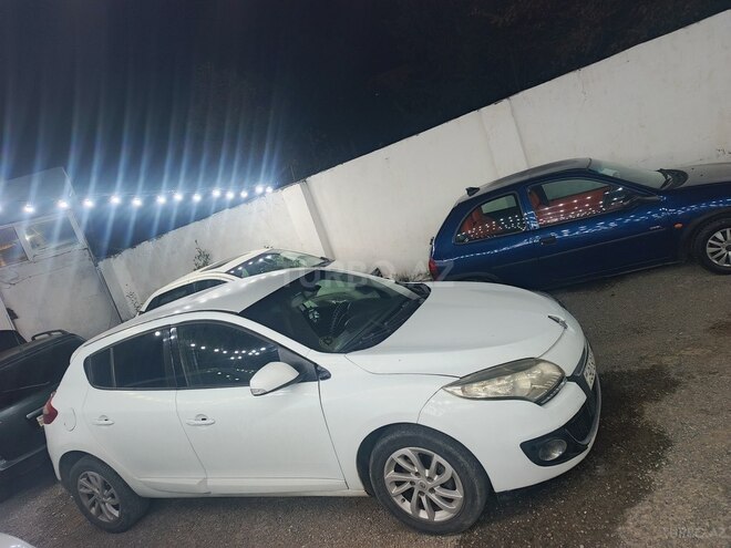 Renault Megane 2013, 256,384 km - 2.0 l - Bakı