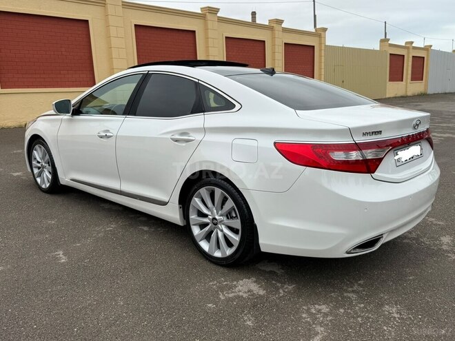 Hyundai Grandeur 2013, 200,000 km - 3.0 l - Bakı