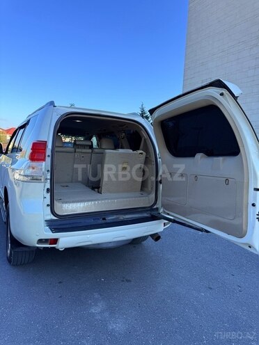 Toyota Land Cruiser Prado 2011, 242,000 km - 2.7 l - Quba