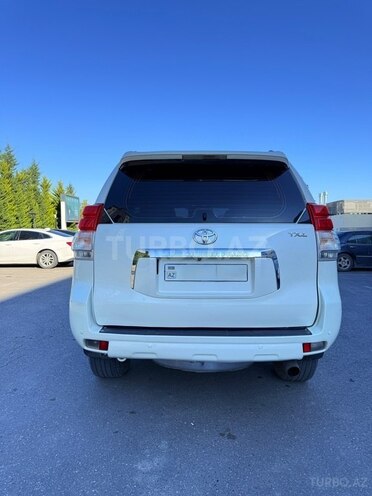 Toyota Land Cruiser Prado 2011, 242,000 km - 2.7 l - Quba