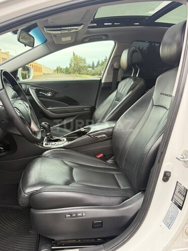 Hyundai Grandeur 2013, 200,000 km - 3.0 l - Bakı